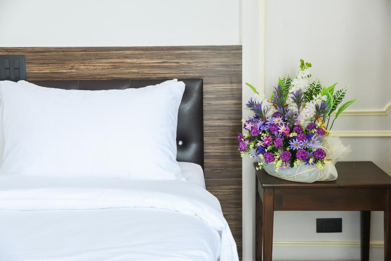 The Maceo Hotel 농카이 외부 사진