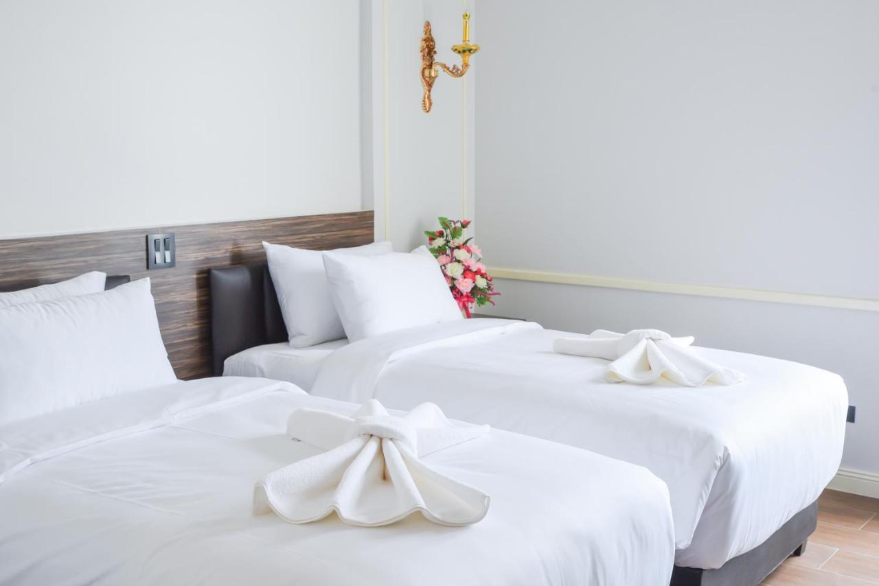 The Maceo Hotel 농카이 외부 사진